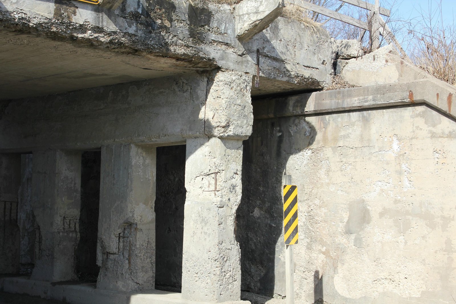 North abutment